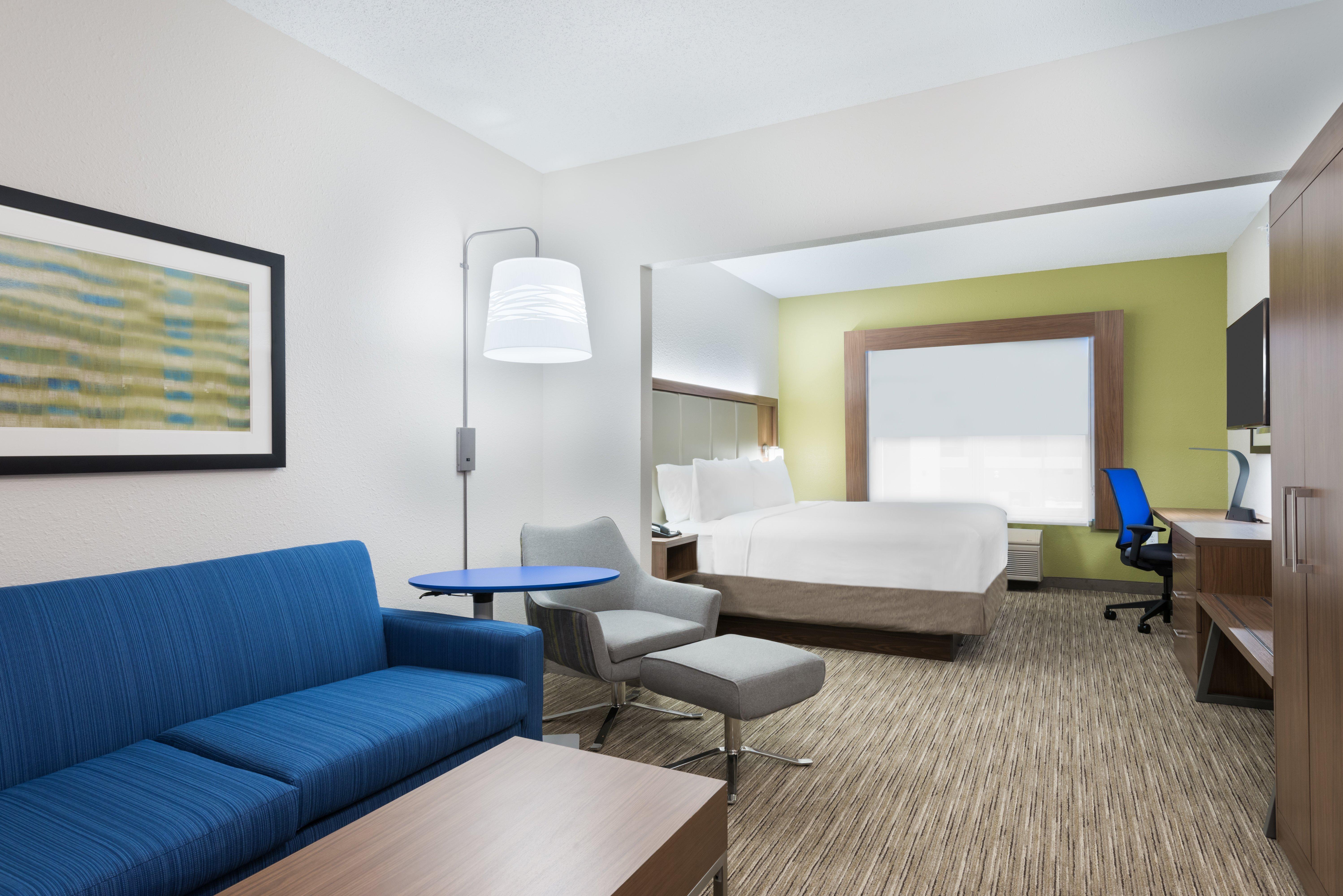 Holiday Inn Express & Suites - Columbus Airport East By Ihg Екстериор снимка
