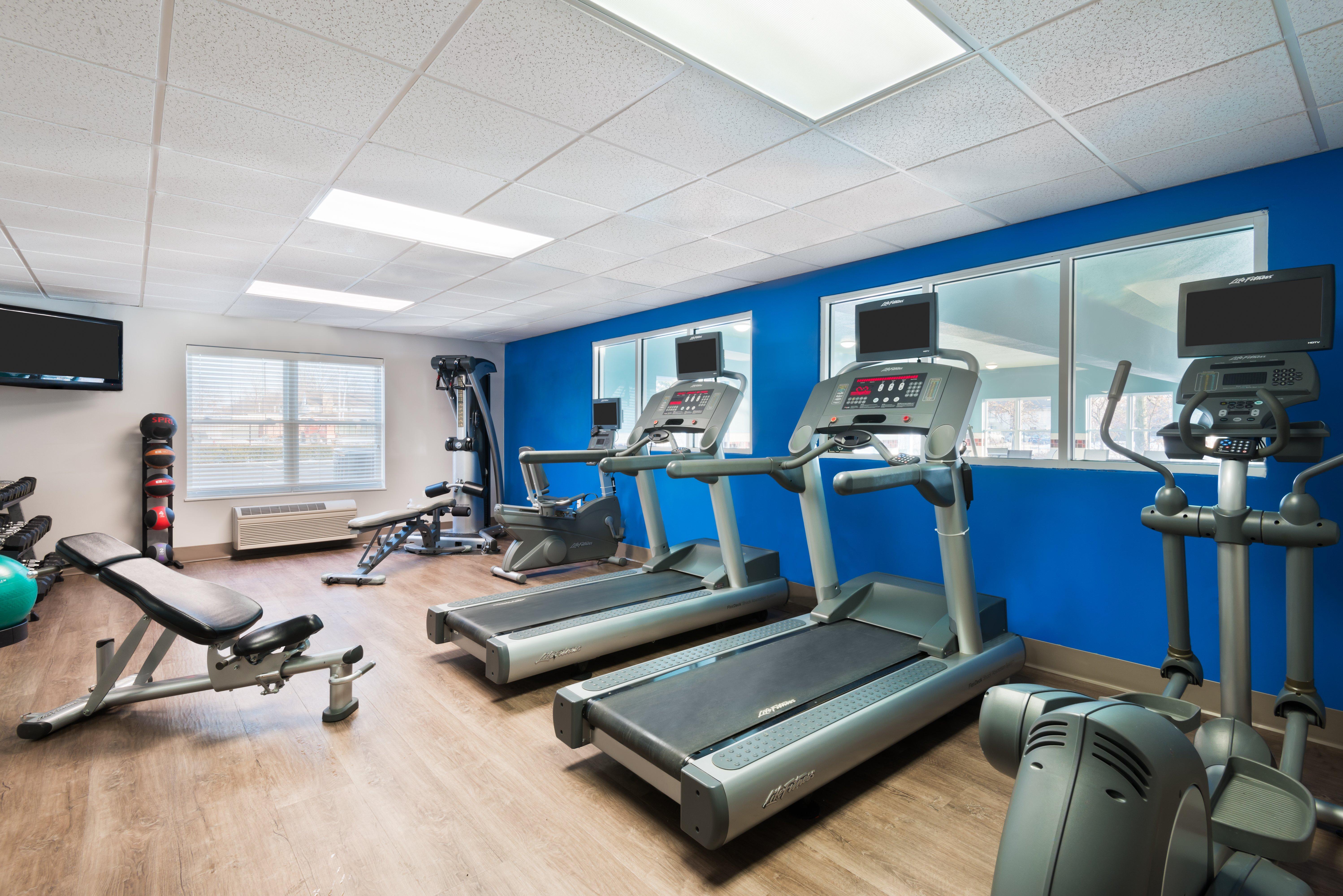 Holiday Inn Express & Suites - Columbus Airport East By Ihg Екстериор снимка