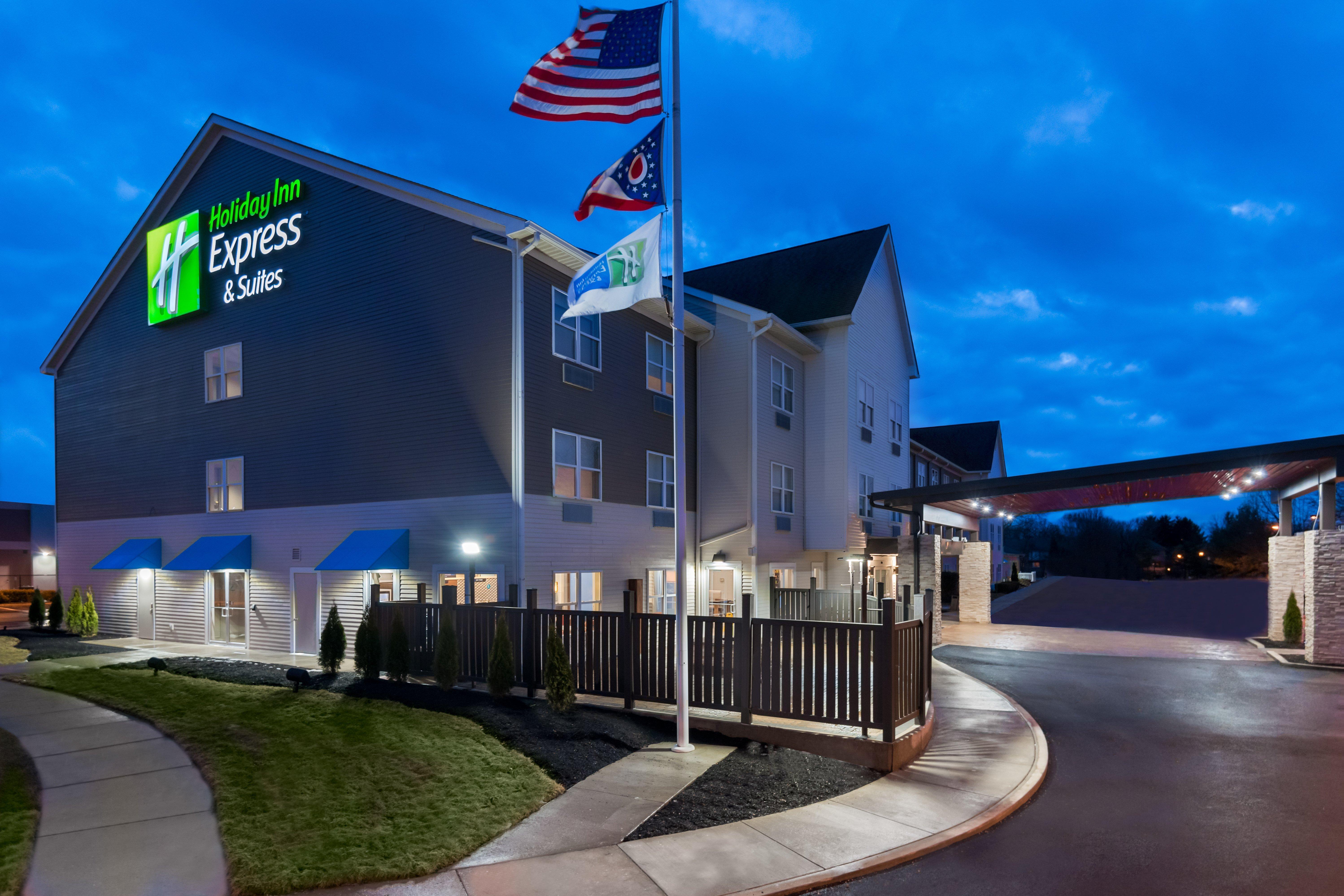 Holiday Inn Express & Suites - Columbus Airport East By Ihg Екстериор снимка