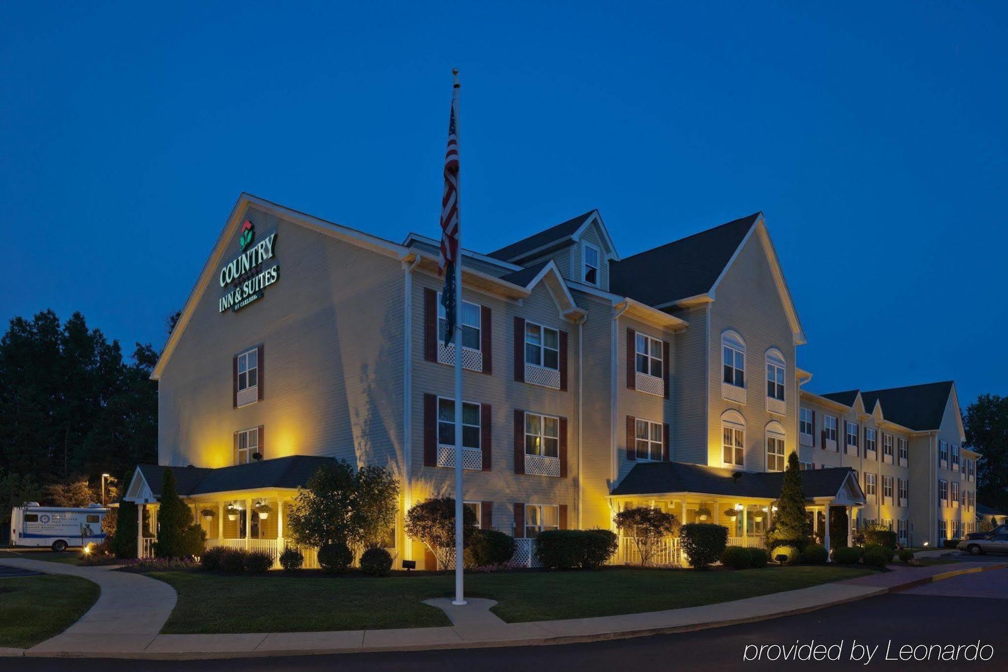Holiday Inn Express & Suites - Columbus Airport East By Ihg Екстериор снимка